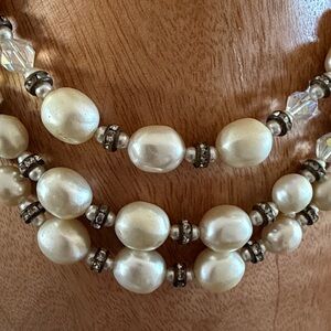 Vintage  pearl TRIPPLE RHINESTONE strand Japan necklace